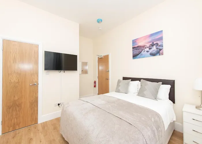 Luxury Shirley Apartments Close To Solent Uni And Southampton Central Train Station